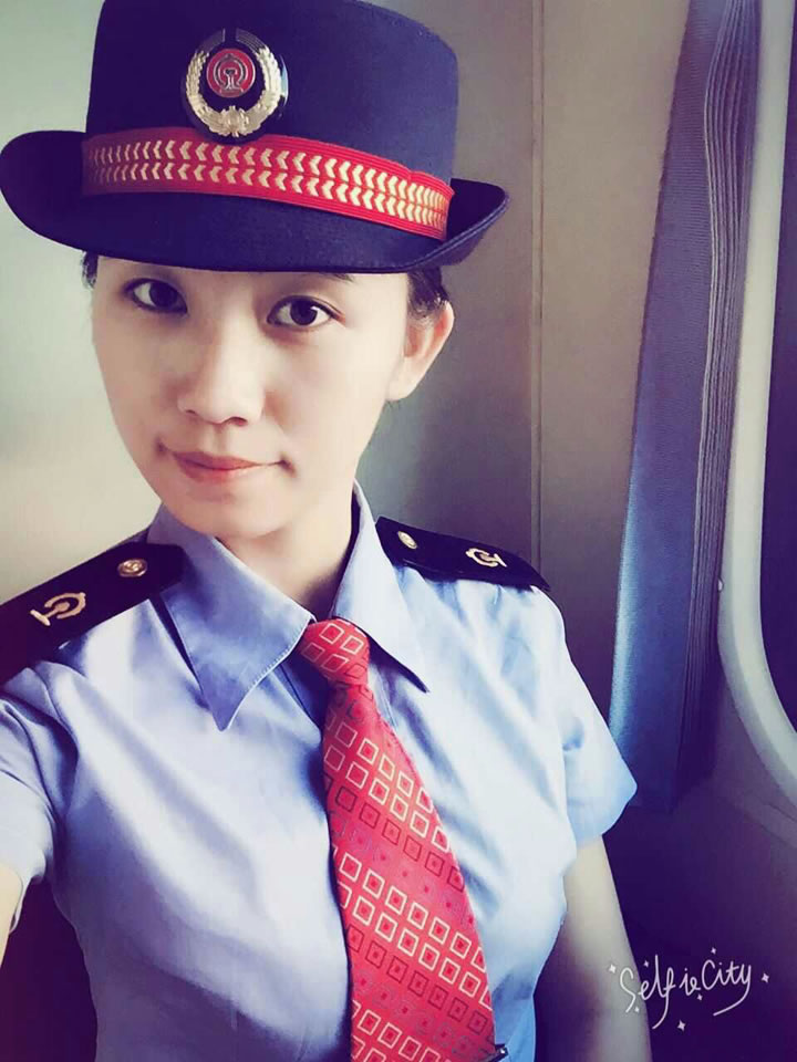 渭南軌道交通運輸學校王婷婷就業(yè)于烏魯木齊鐵路局