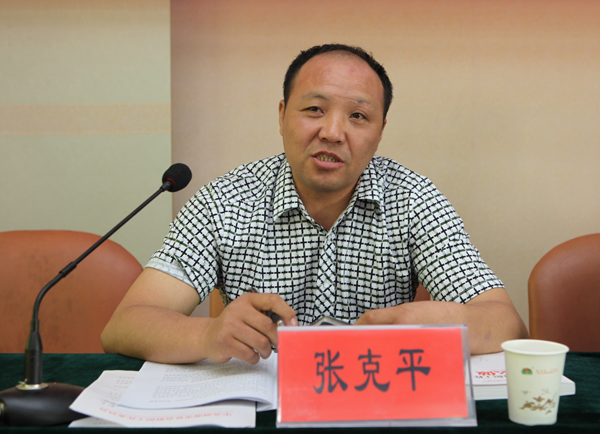 市民政局黨建負(fù)責(zé)人張克平同志講話.JPG